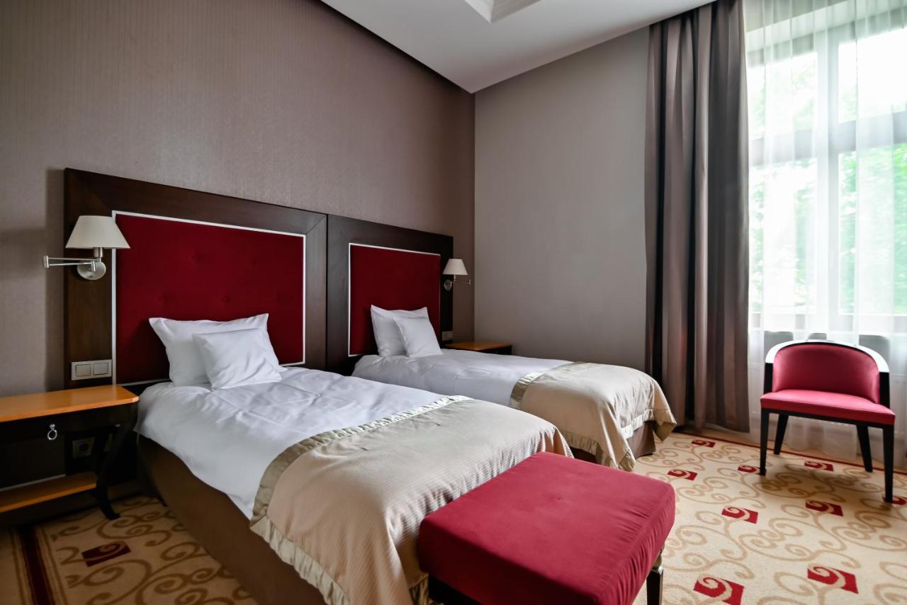 Villa Garden Dyplomat Olsztyn  Ngoại thất bức ảnh