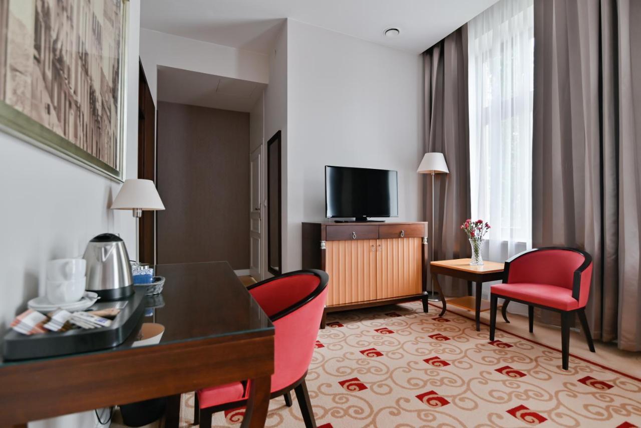 Villa Garden Dyplomat Olsztyn  Ngoại thất bức ảnh