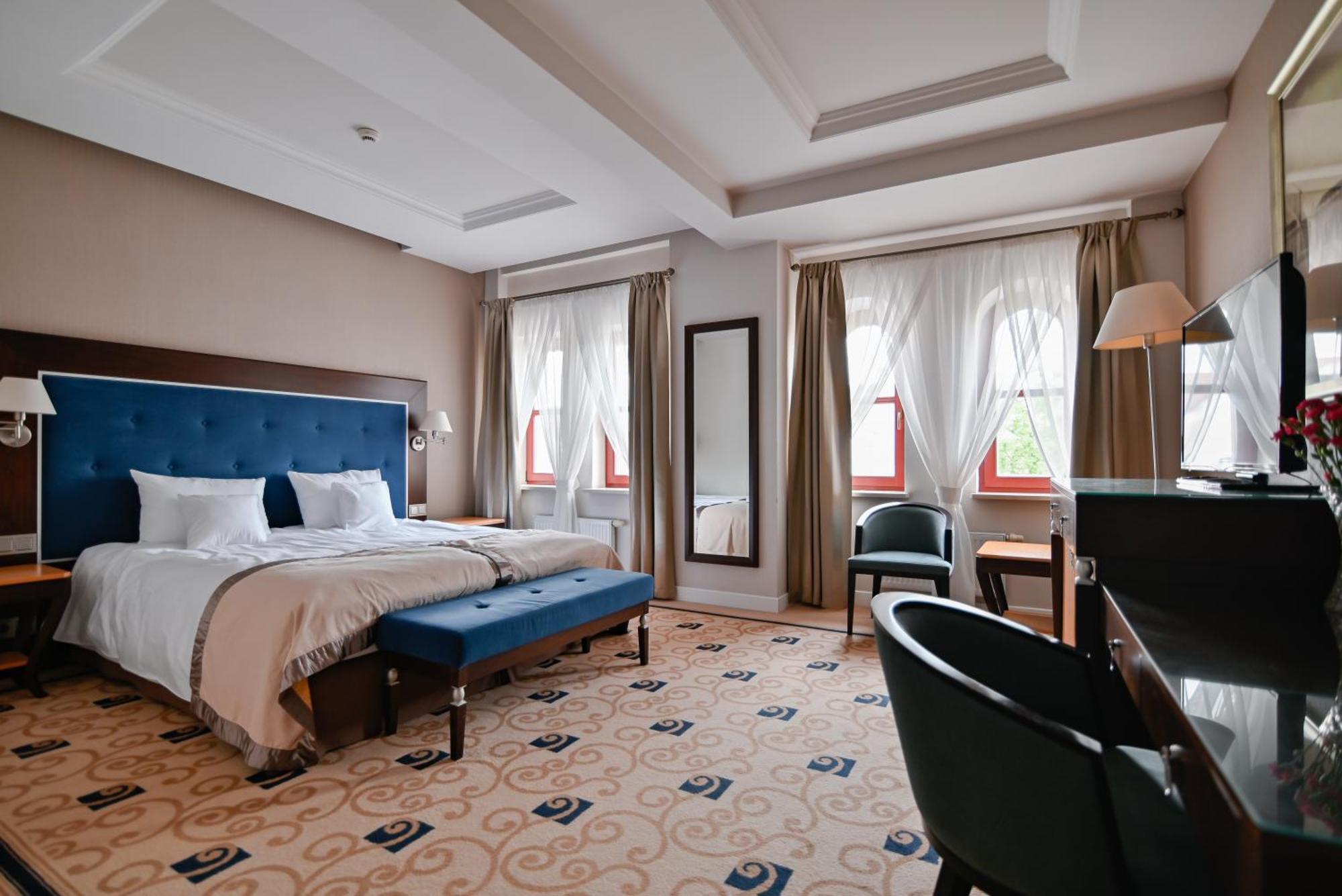 Villa Garden Dyplomat Olsztyn  Phòng bức ảnh